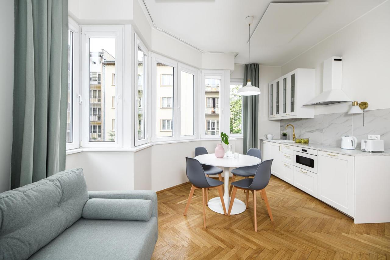 Apartment Native Zulawskiego 8 *
